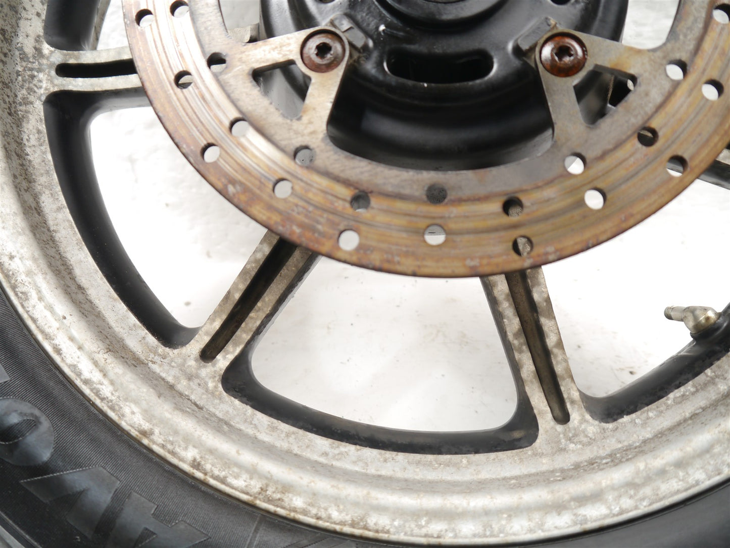 TRIUMPH BONNEVILLE 865 2008-2015 REAR WHEEL