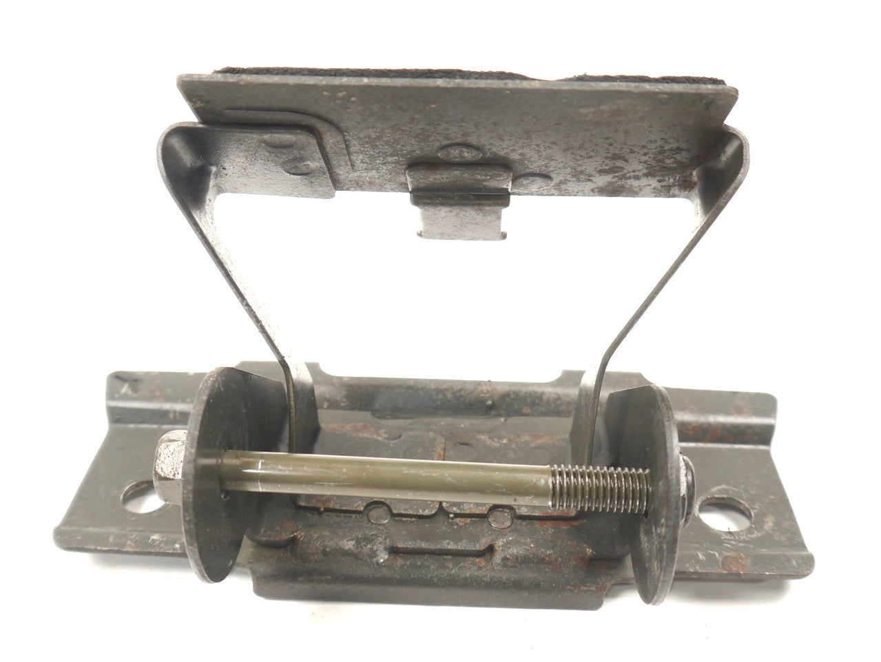 SUZUKI SV650 1999-2002 REAR FUEL TANK MOUNT & BOLT