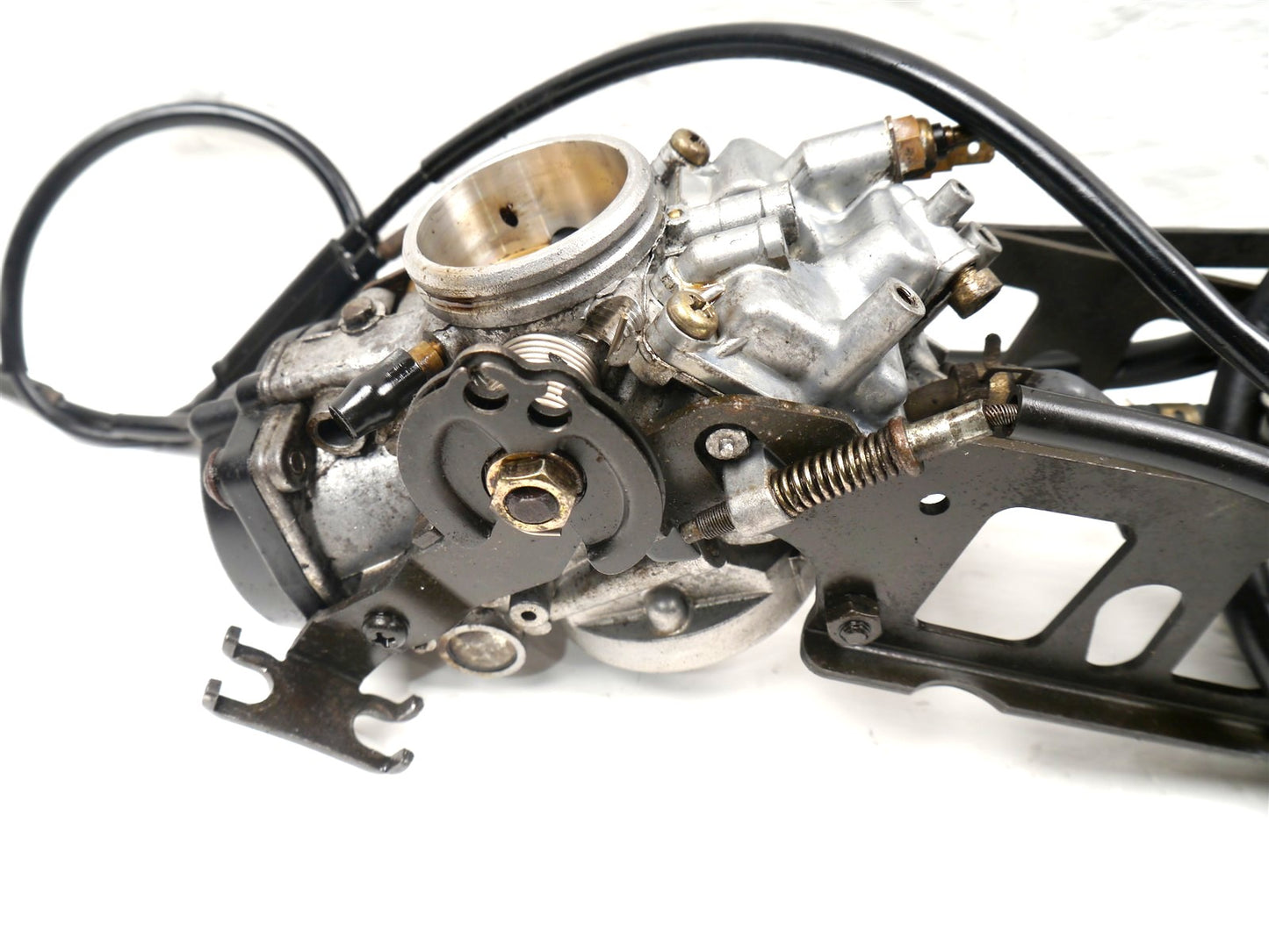 SUZUKI SV650 1999-2002 CARBURETTORS 38K