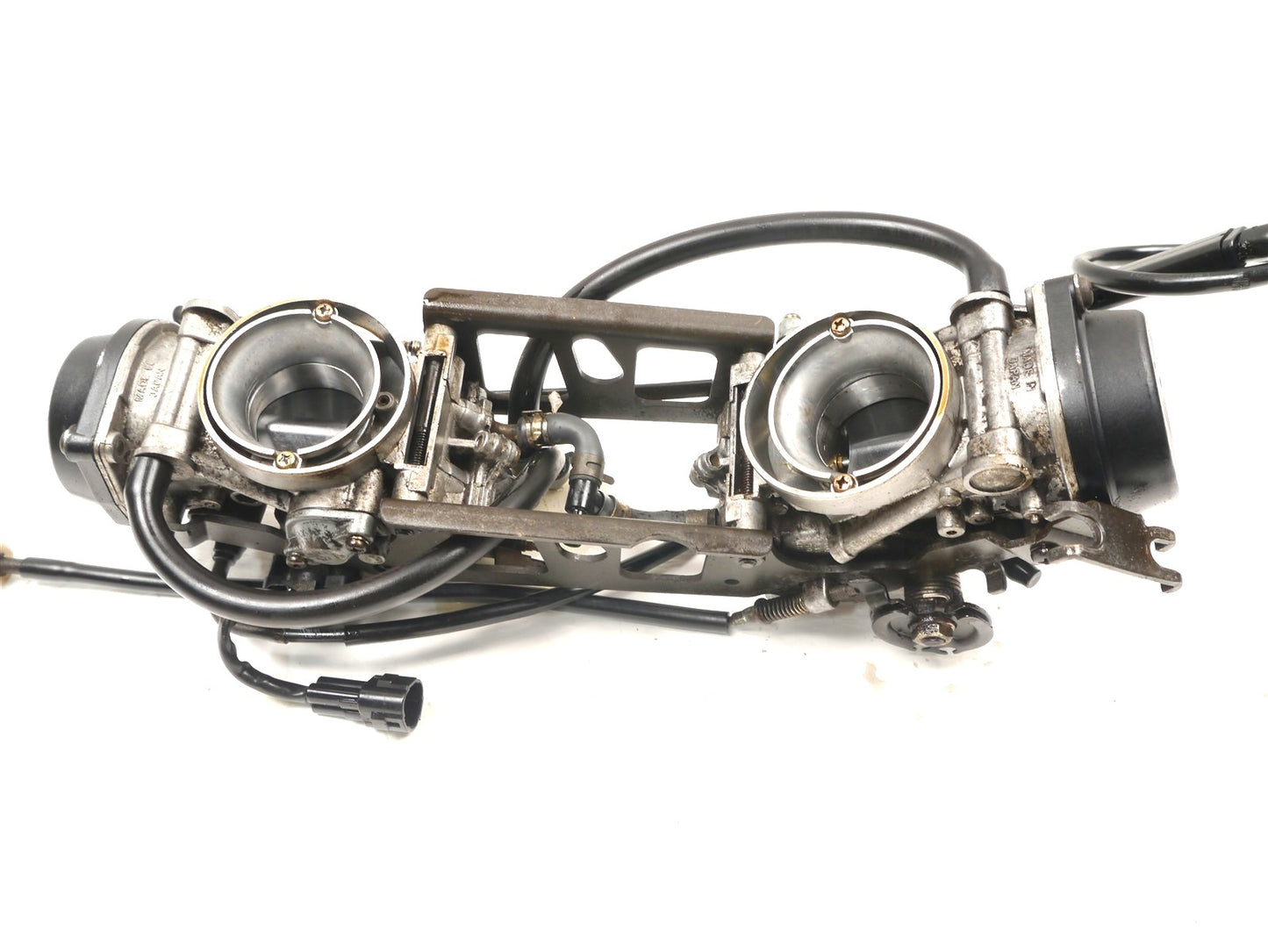 SUZUKI SV650 1999-2002 CARBURETTORS 38K