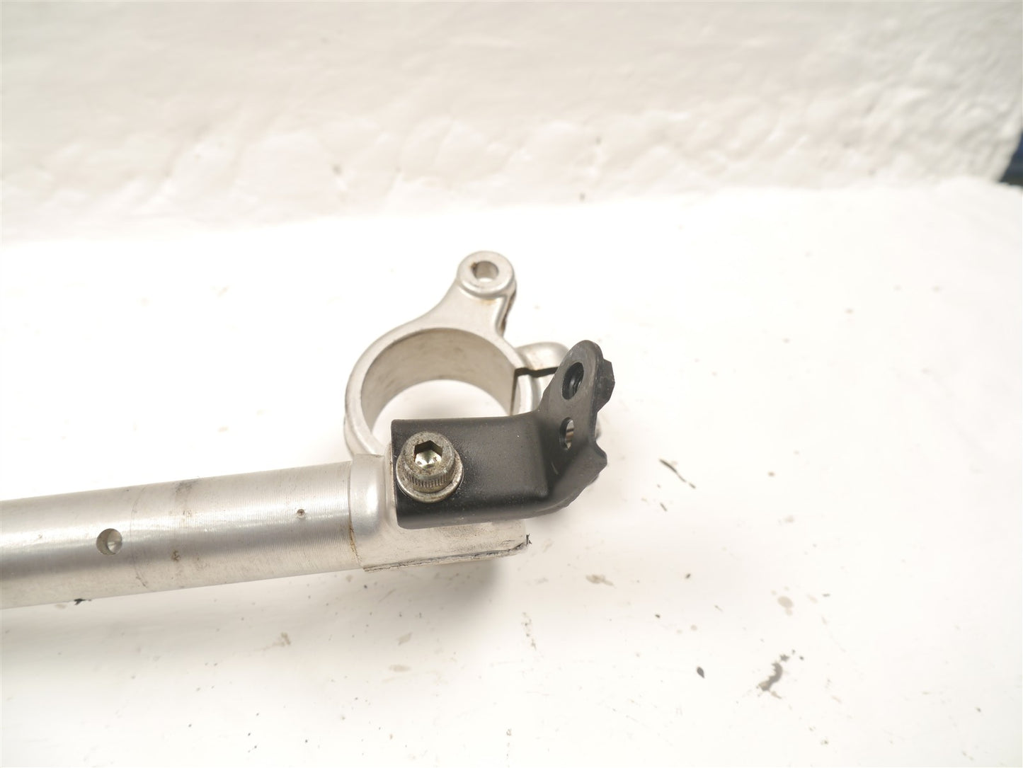 SUZUKI SV650 1999-2002 RIGHT HANDLEBAR