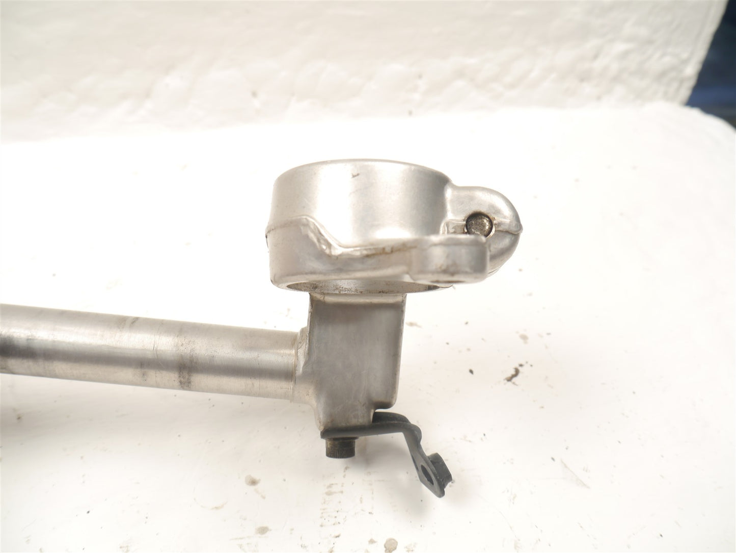 SUZUKI SV650 1999-2002 RIGHT HANDLEBAR