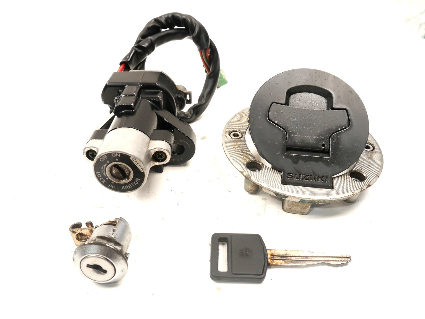SUZUKI SV650 1999-2002 IGNITION LOCK SET OEM