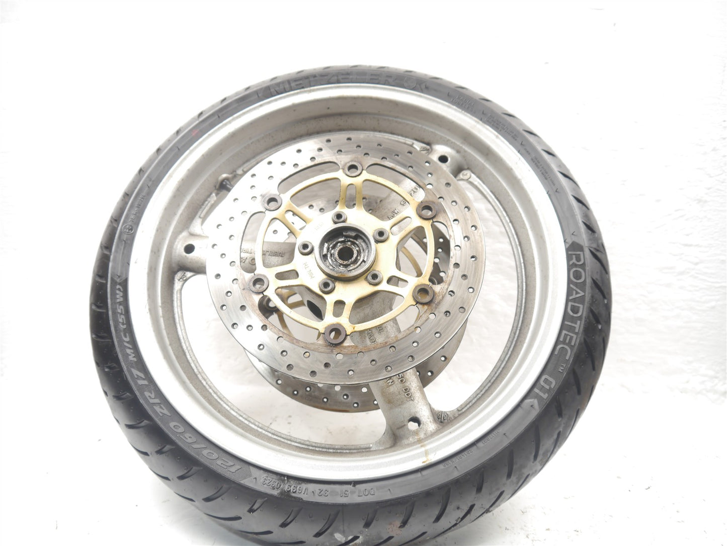 SUZUKI SV650 1999-2002 FRONT WHEEL AND TIRE