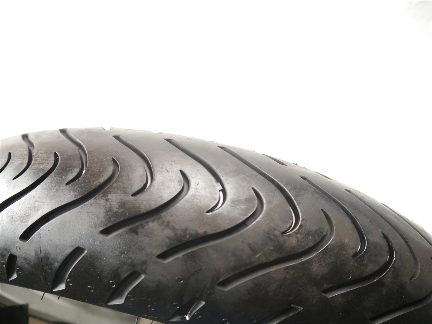 SUZUKI SV650 1999-2002 FRONT WHEEL AND TIRE