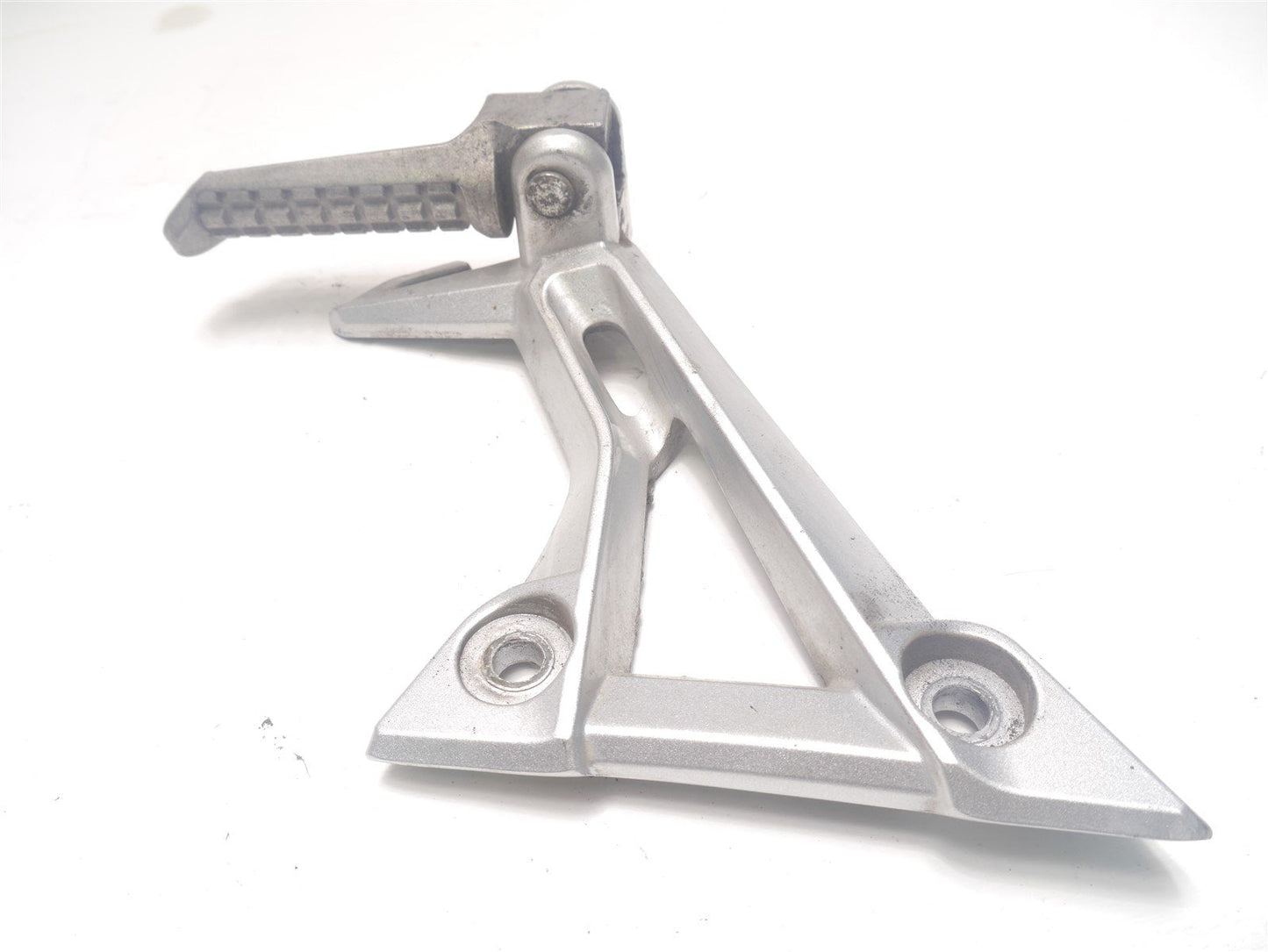 LEXMOTO LXR125 SY125 2019-2021 LEFT REAR FOOTREST HANGER AND PEG