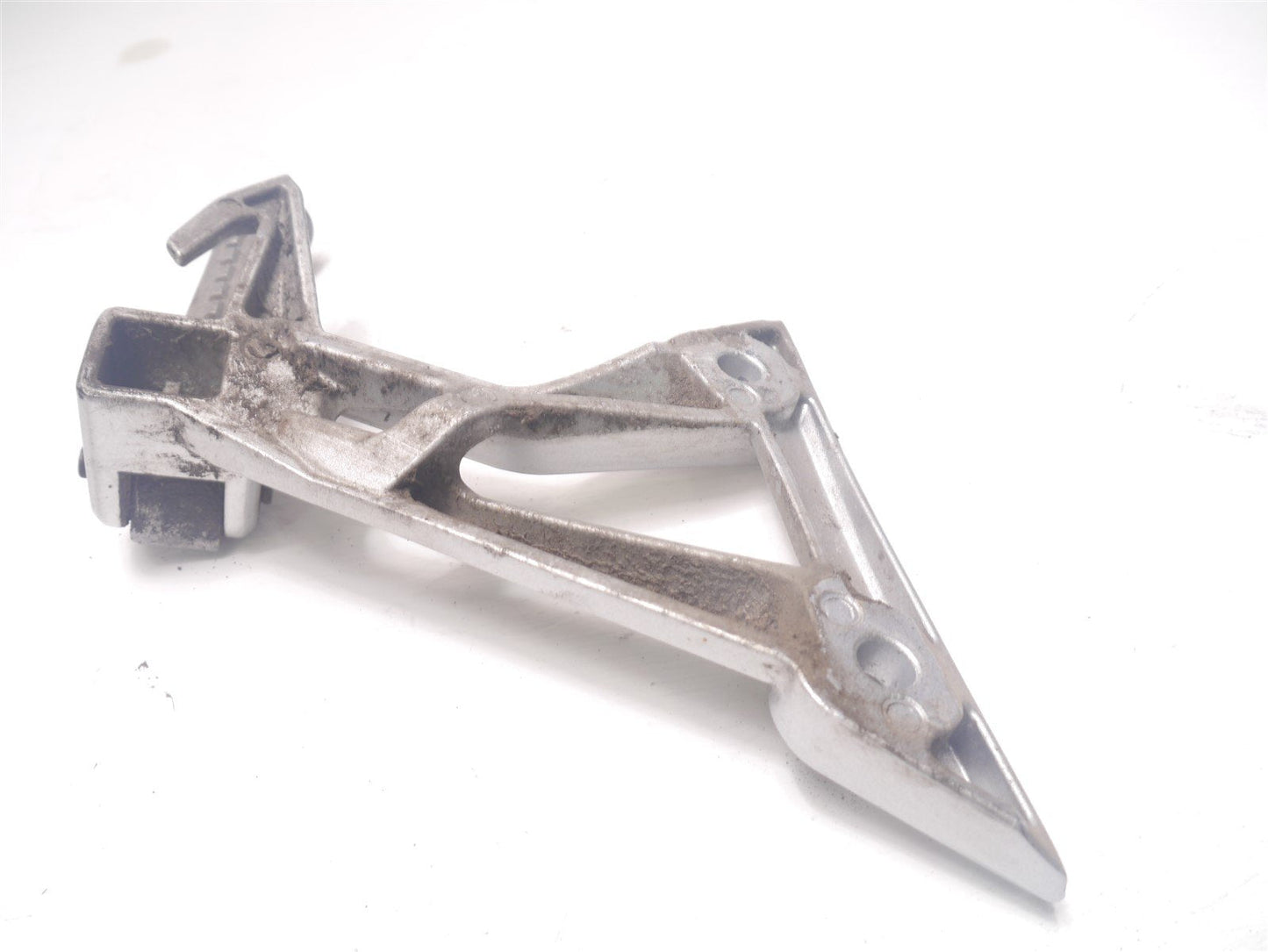 LEXMOTO LXR125 SY125 2019-2021 LEFT REAR FOOTREST HANGER AND PEG