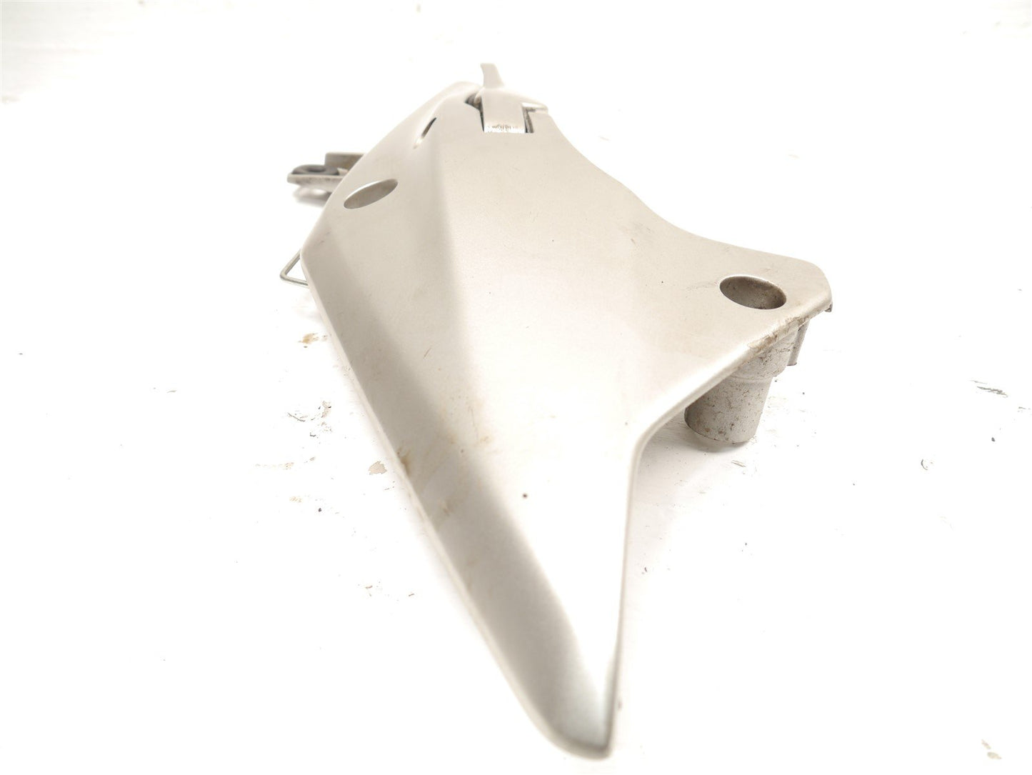 HONDA FJS600 SILVERWING 2011-2016 LEFT REAR FOOREST & PEG HANGER